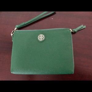 NWOT Tory Burch Clutch